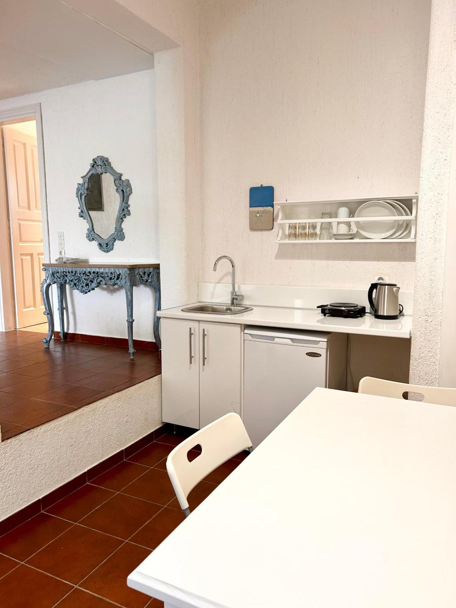 Fos Suites Agios Ioannis Diakoftis Quarto foto